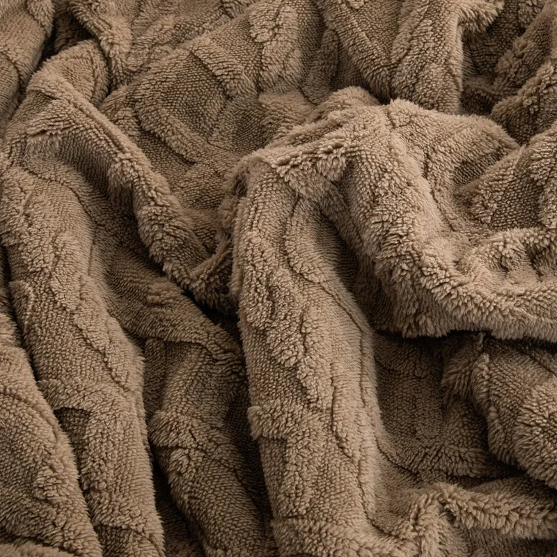 Snowen Nuage — plaid sherpa